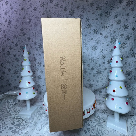 Rolife DIY Miniature House - Becka's Baking House DG161 Christmas Stocking Stuff - Picture 4 of 12